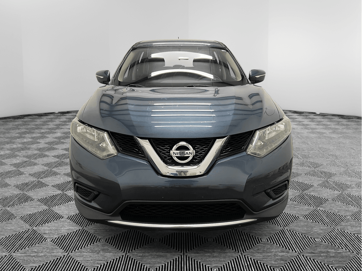 Nissan Rogue S - Thumbnail 4
