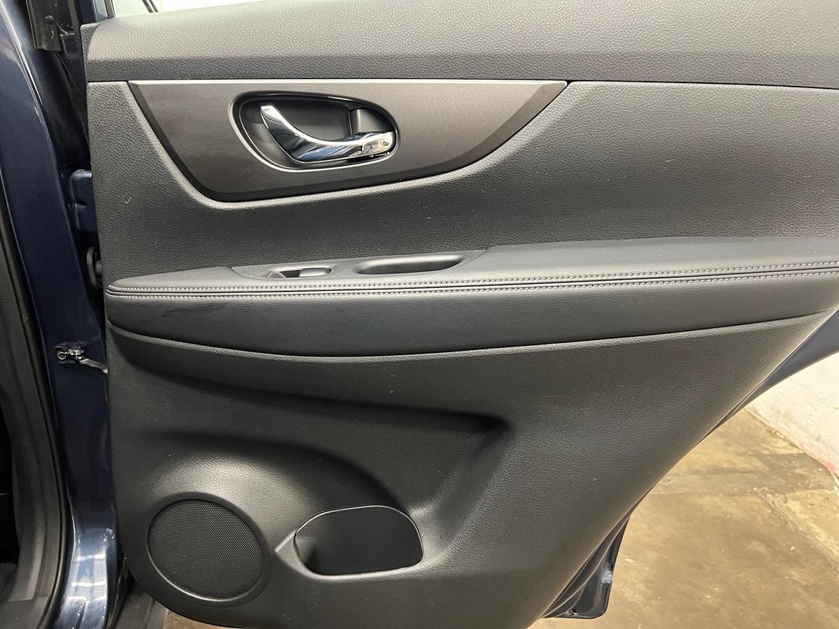 Nissan Rogue S - Thumbnail 18