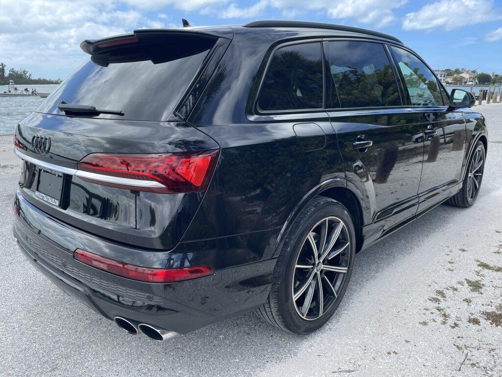 Audi SQ7 - Thumbnail 6