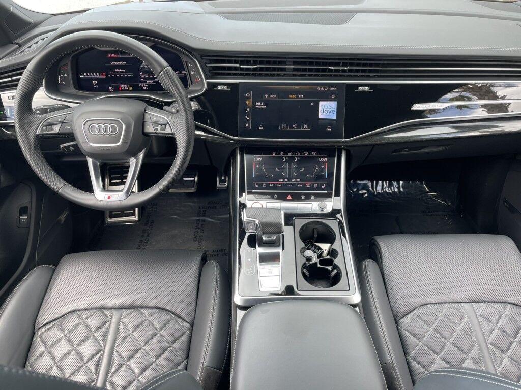Audi SQ7 - Thumbnail 13