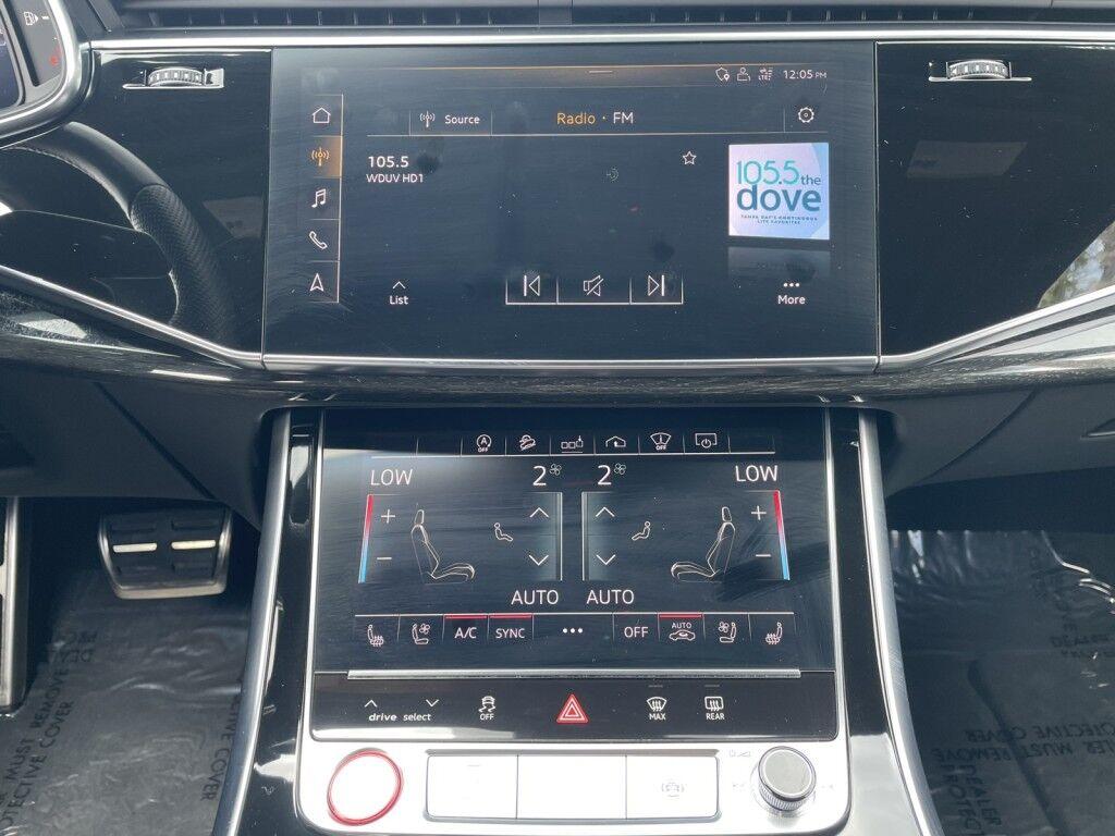 Audi SQ7 - Thumbnail 17