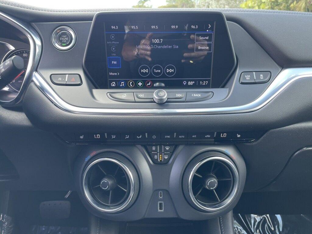 Chevrolet Blazer - Thumbnail 18