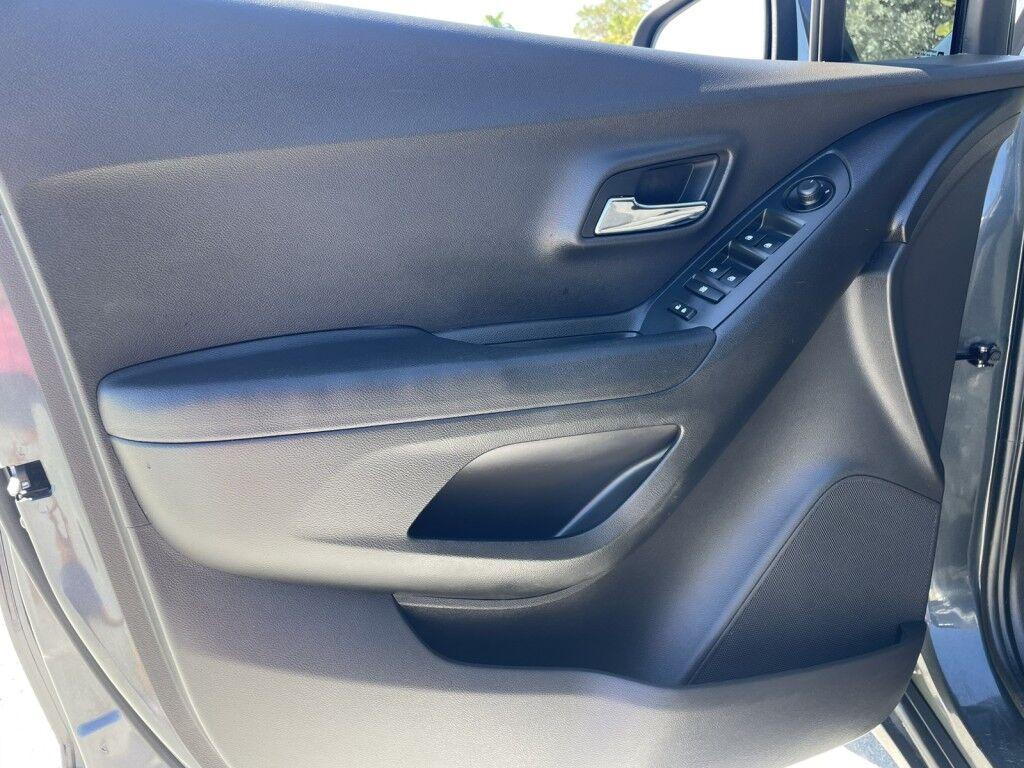 Chevrolet Trax - Thumbnail 18