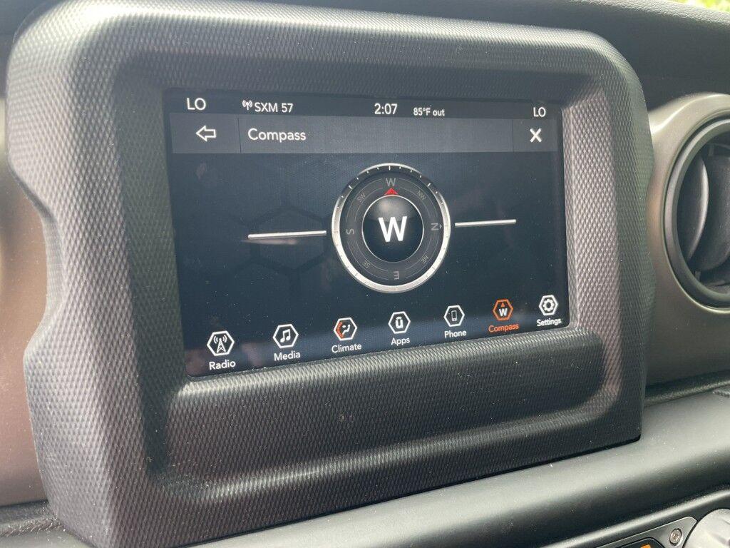 Jeep Gladiator - Thumbnail 19