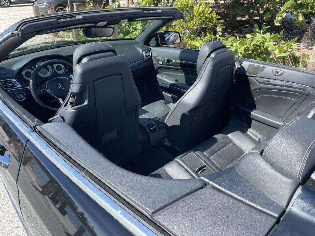 Mercedes-Benz E-Class - Thumbnail 14