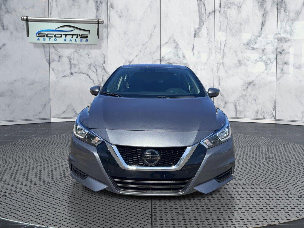 Nissan Versa - Thumbnail 4