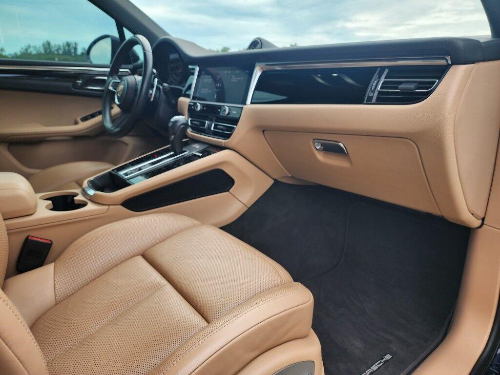 Porsche Macan - Thumbnail 8