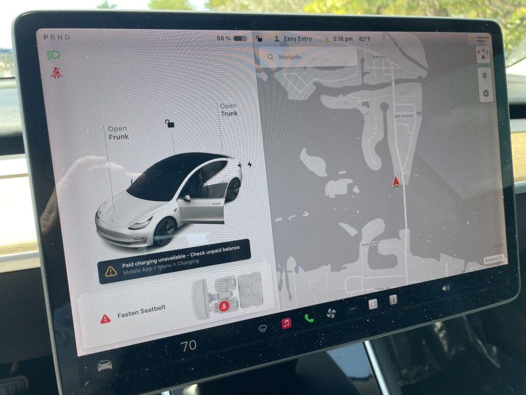 Tesla Model 3 - Thumbnail 16