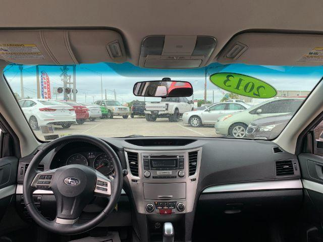 Subaru Legacy - Thumbnail 10