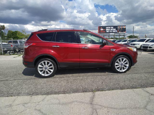 Ford Escape - Thumbnail 6