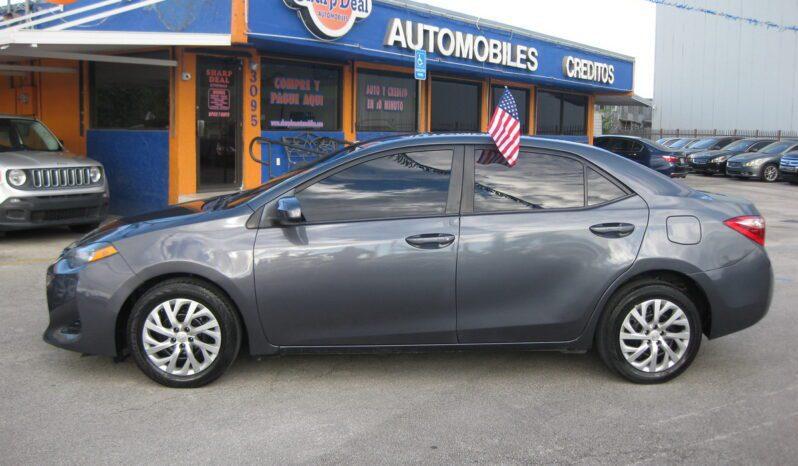 Toyota Corolla - Thumbnail 9