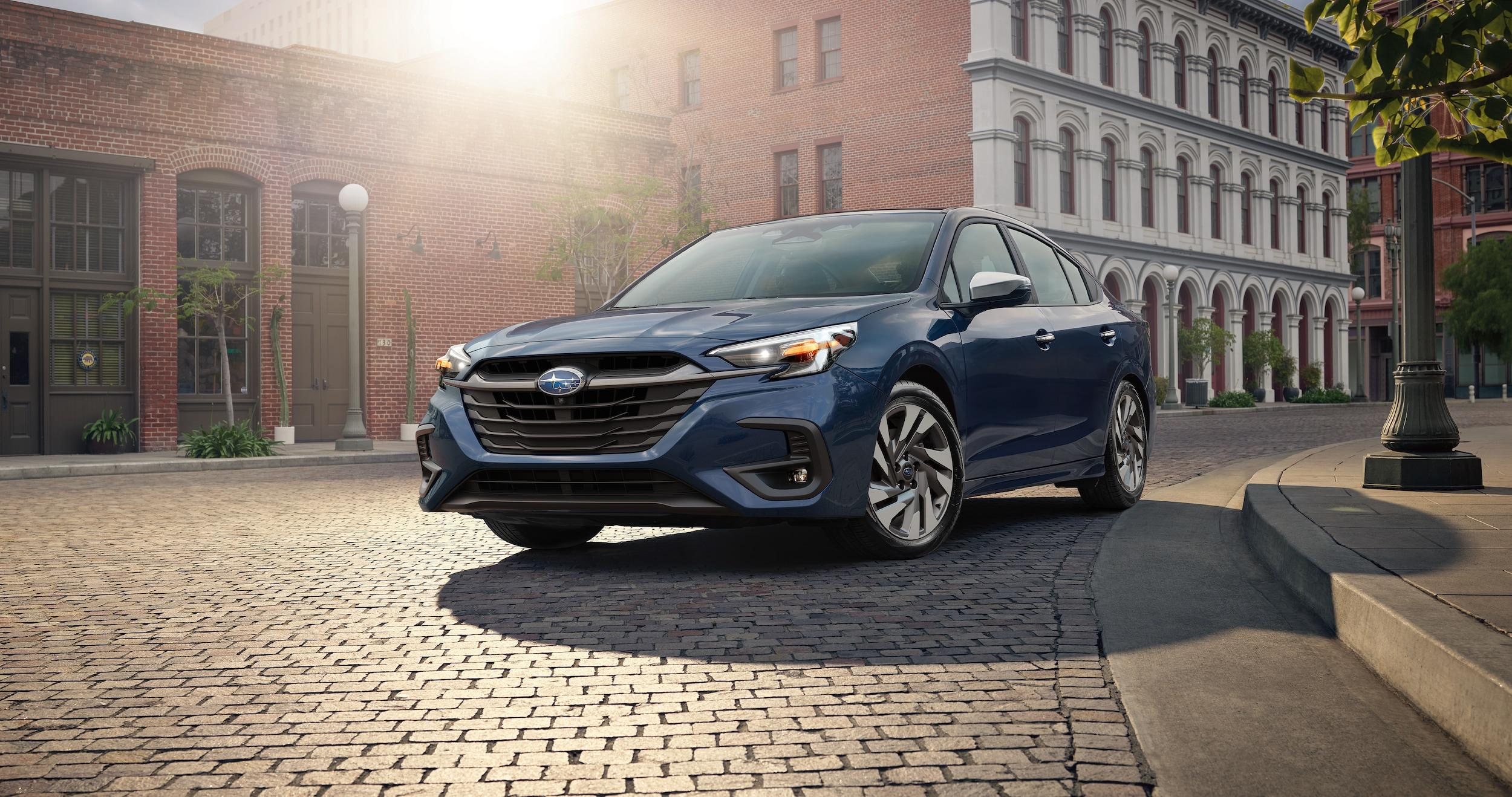 Subaru Legacy - Thumbnail 2