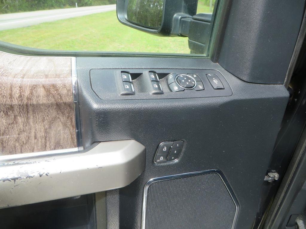 Ford Super Duty F-250 Srwsuper Duty - Thumbnail 14