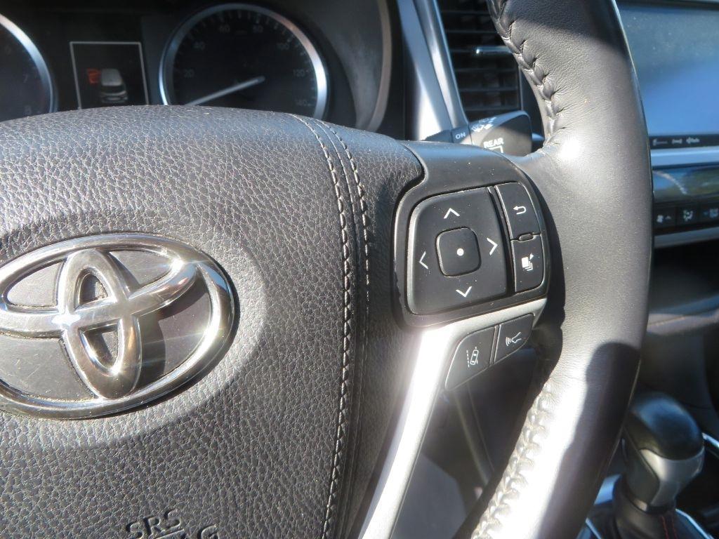 Toyota Highlanderse - Thumbnail 15