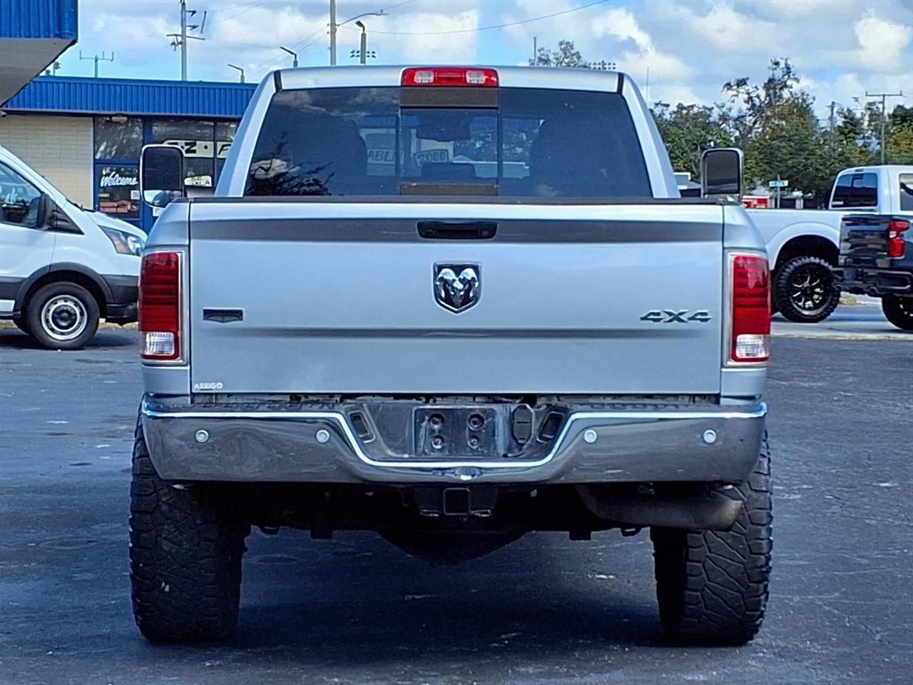 Ram 25004Wd Crew Cab 149" Laramie - Thumbnail 16