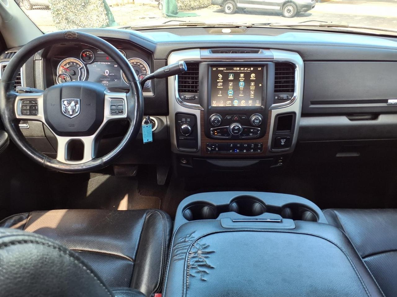 Ram 25004Wd Crew Cab 149" Laramie - Thumbnail 5