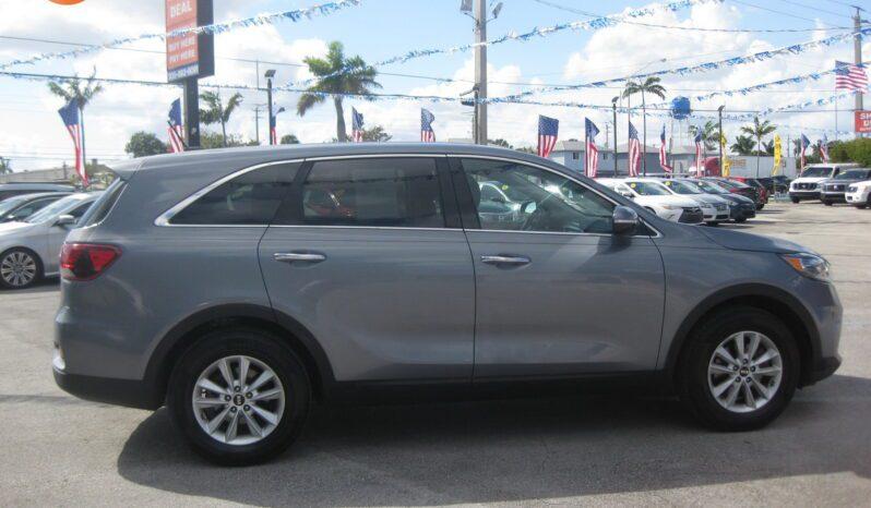 Kia Sorento - Thumbnail 5