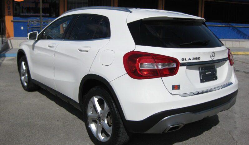 Mercedes-Benz Gla-Class - Thumbnail 8