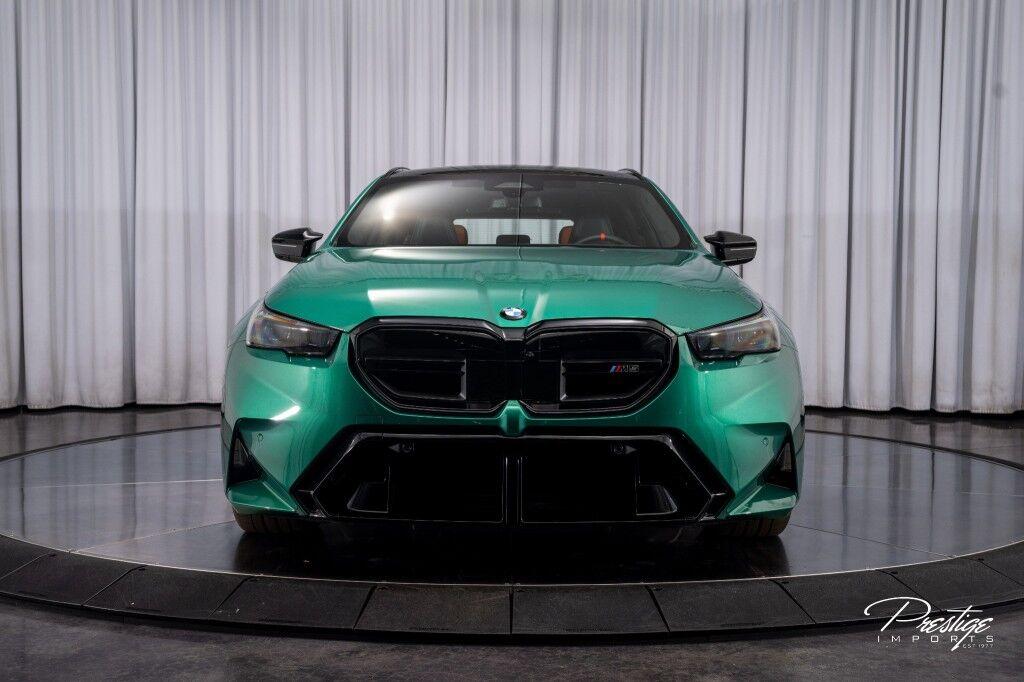 BMW M5 - Thumbnail 4