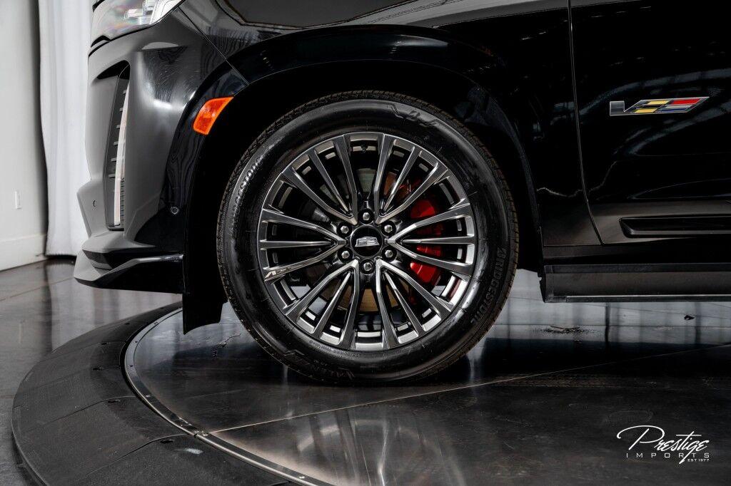 Cadillac Escalade - Thumbnail 7