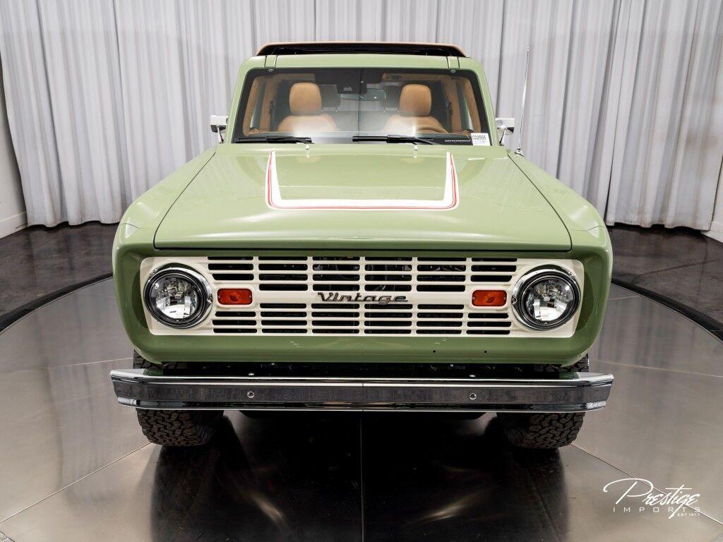 Ford Bronco - Thumbnail 8