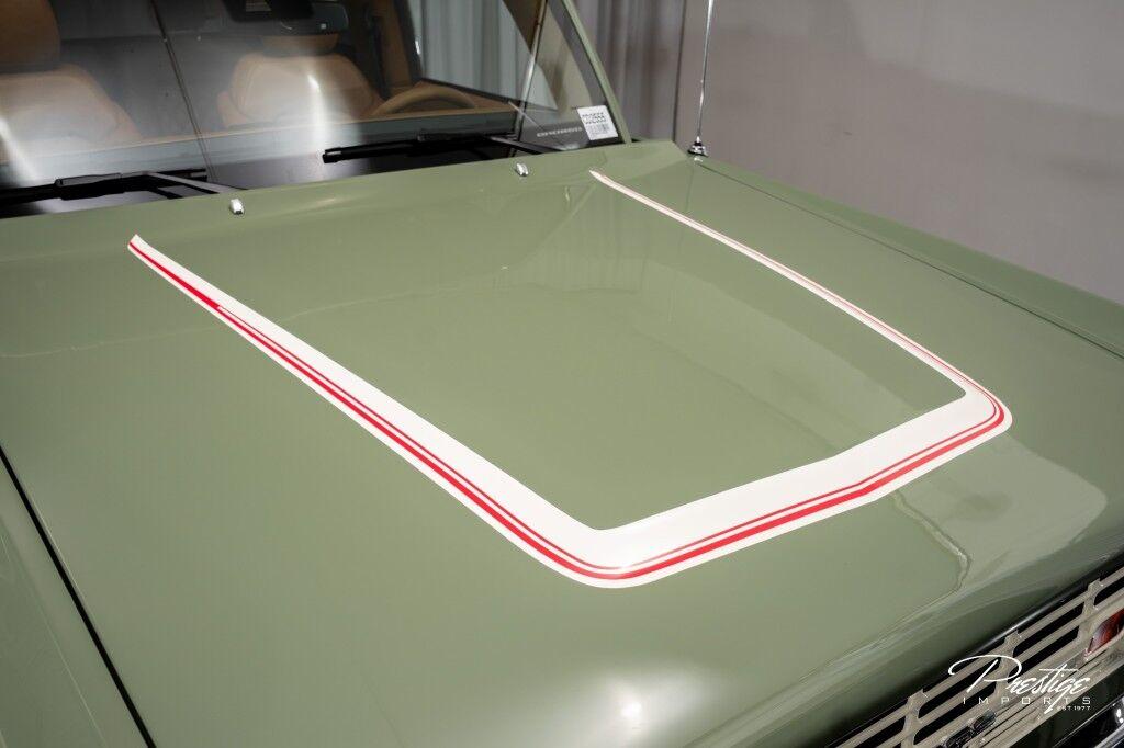 Ford Bronco - Thumbnail 4