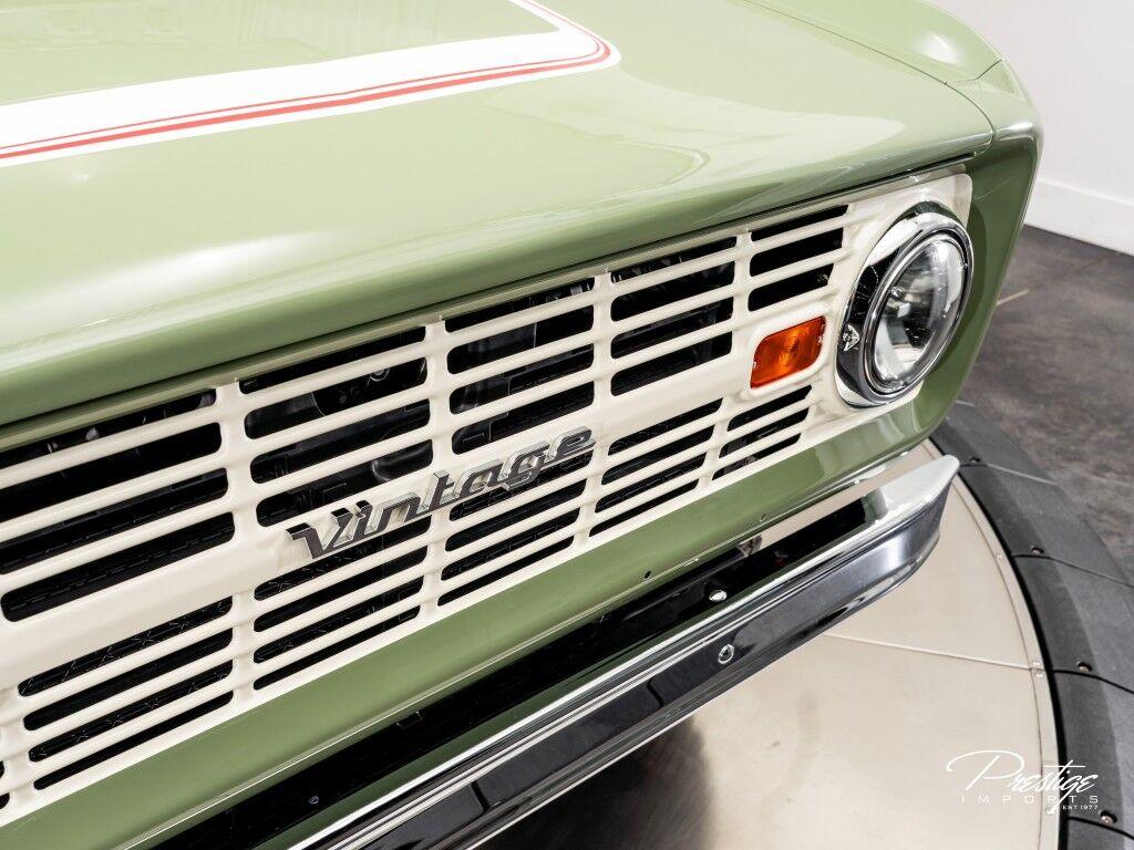 Ford Bronco - Thumbnail 5