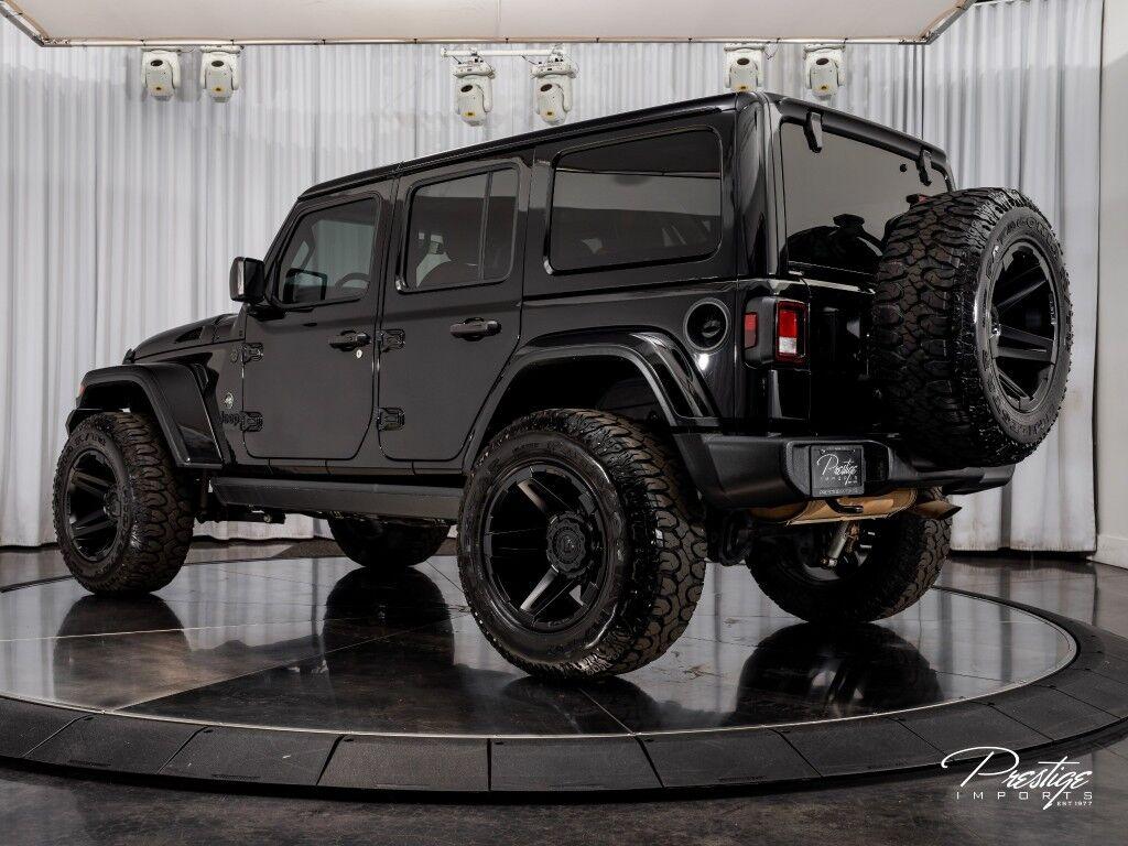 Jeep Wrangler - Thumbnail 10