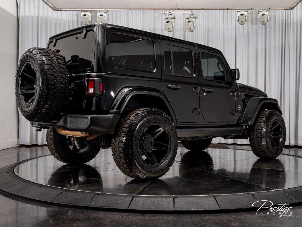 Jeep Wrangler - Thumbnail 14