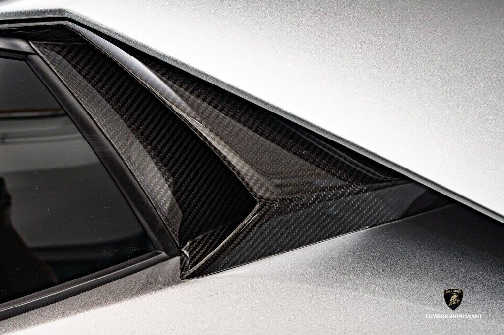 Lamborghini Aventador - Thumbnail 20