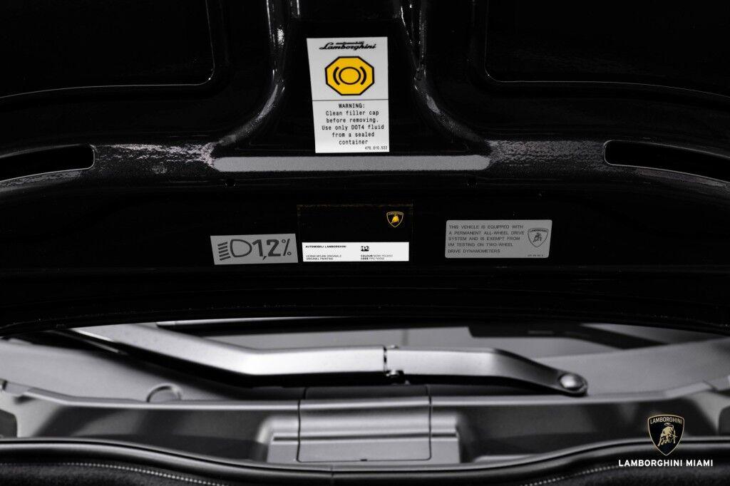 Lamborghini Aventador - Thumbnail 14