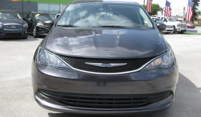 Chrysler Voyager - Thumbnail 3