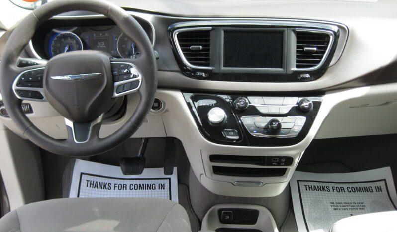 Chrysler Voyager - Thumbnail 14