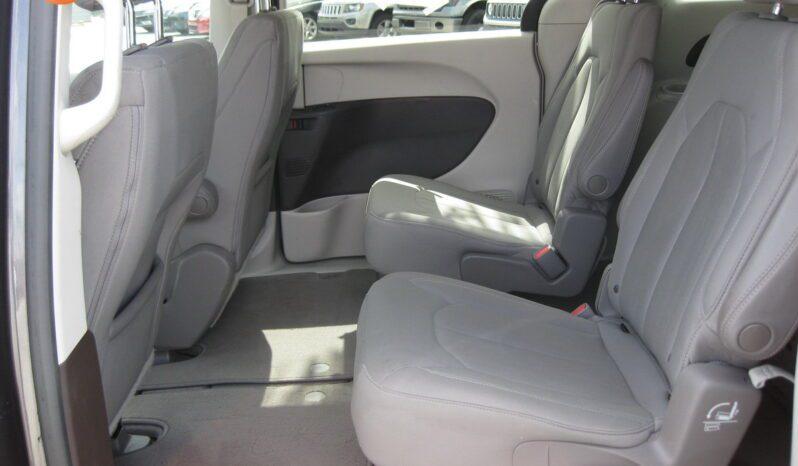 Chrysler Voyager - Thumbnail 13