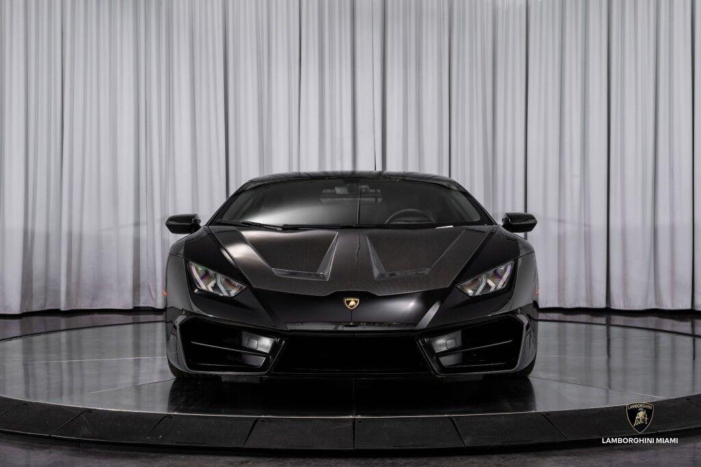 Lamborghini Huracan - Thumbnail 3