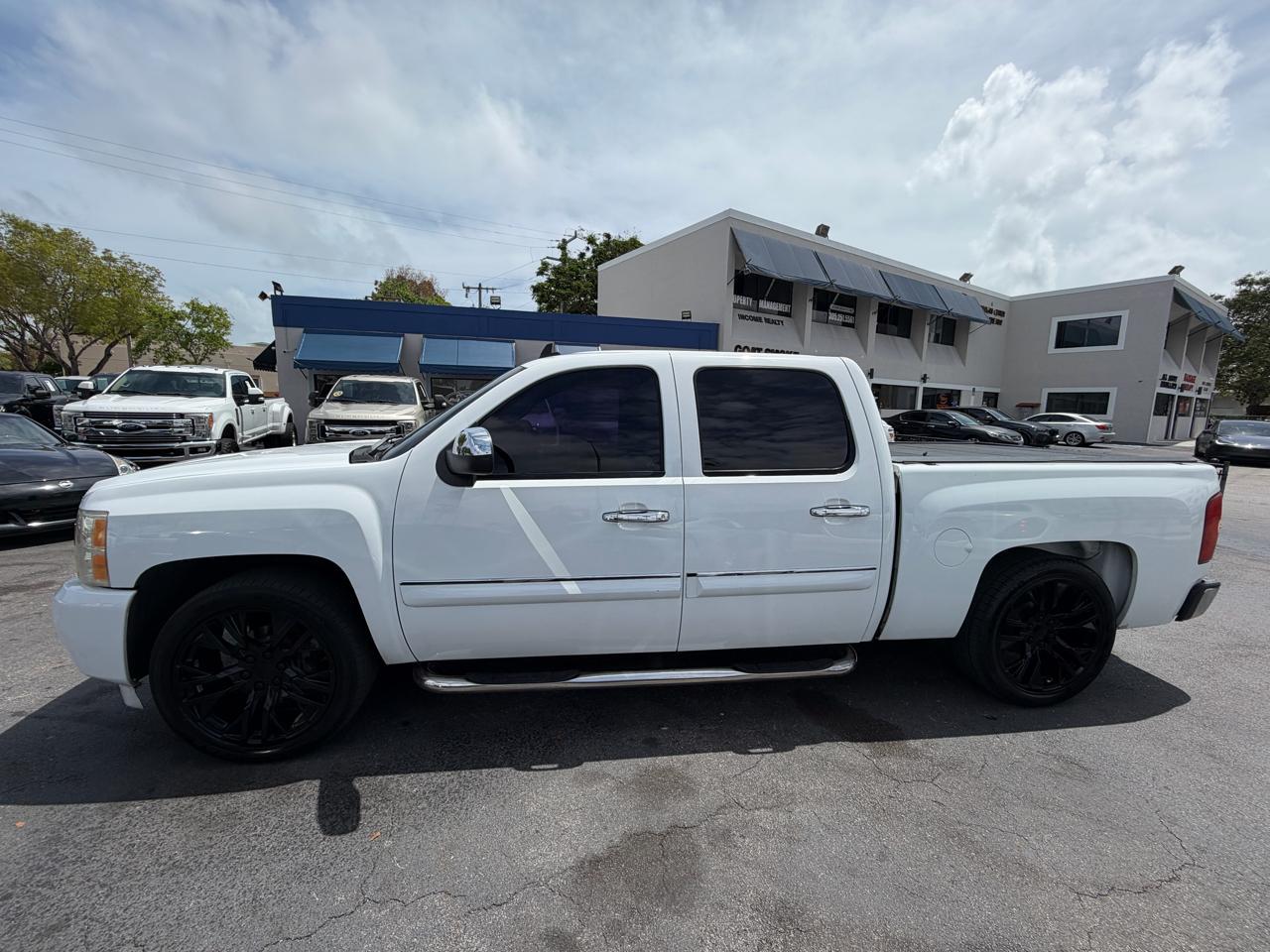 Chevrolet Silverado 1500 1Lt Crew Cab 2Wd - Thumbnail 8
