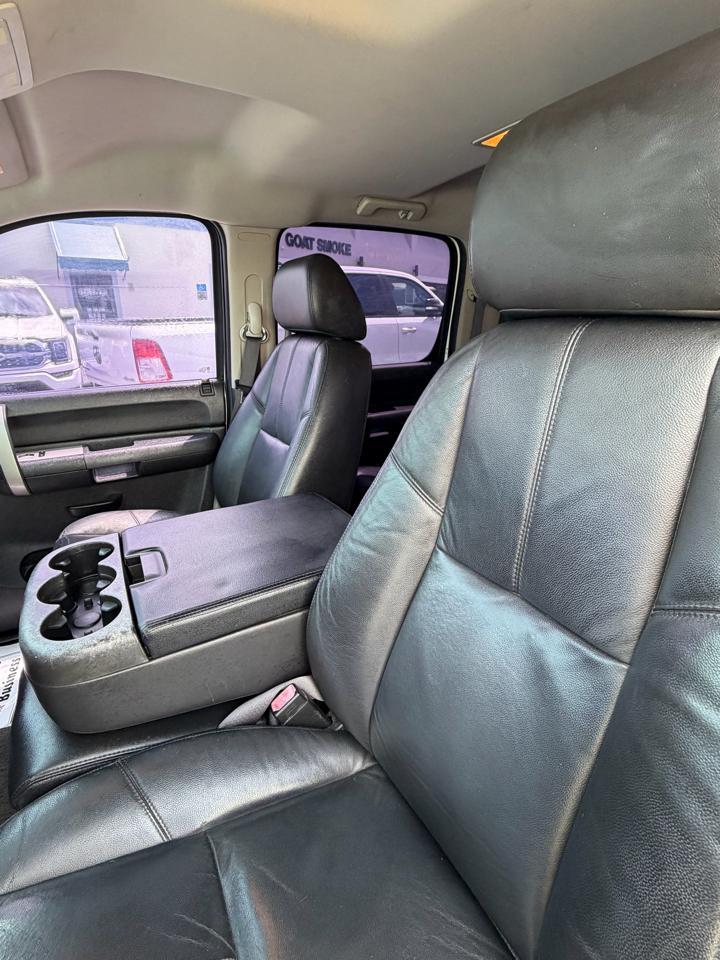 Chevrolet Silverado 1500 1Lt Crew Cab 2Wd - Thumbnail 12