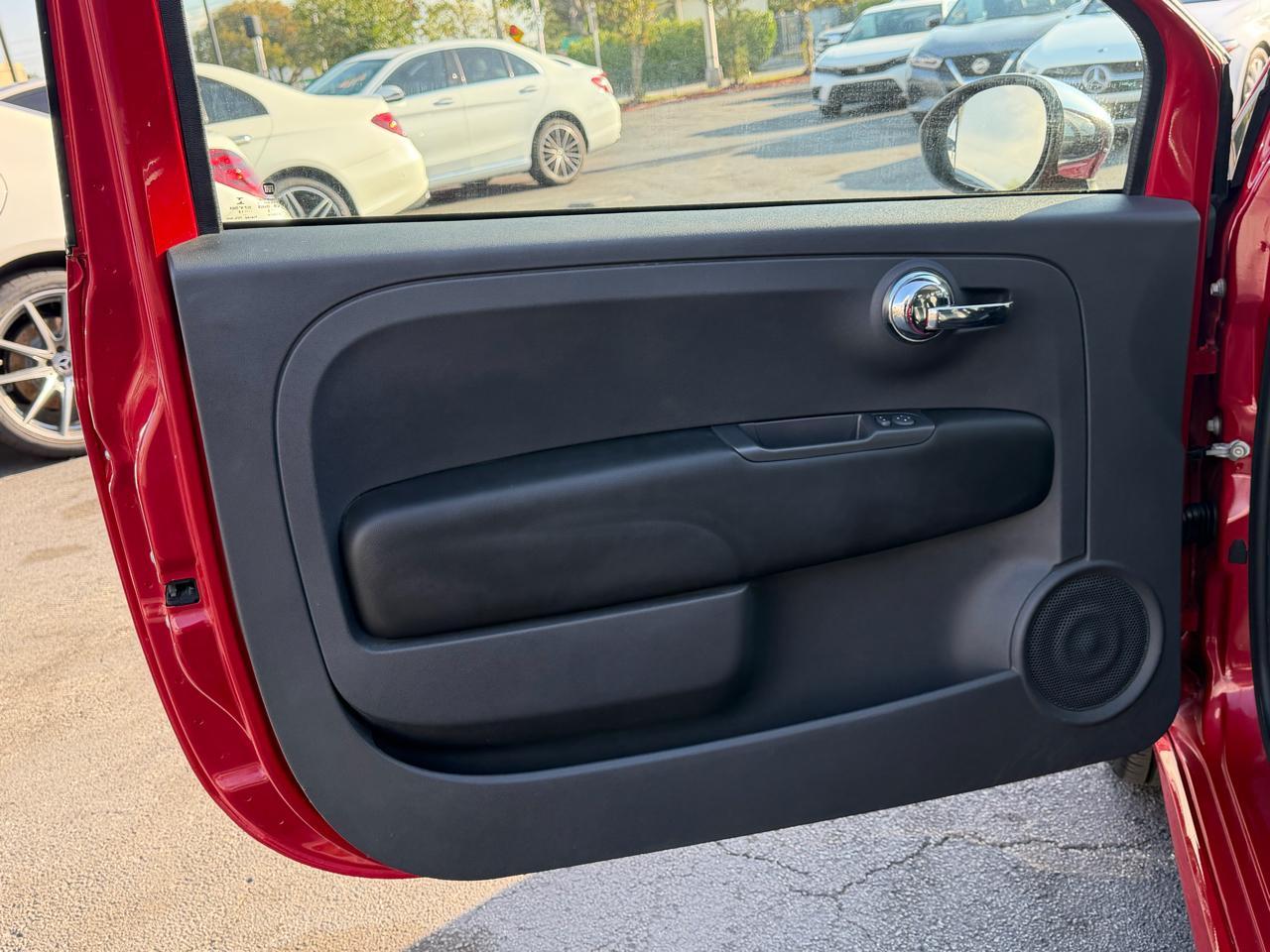 Fiat 500 Lounge Hatchback - Thumbnail 14