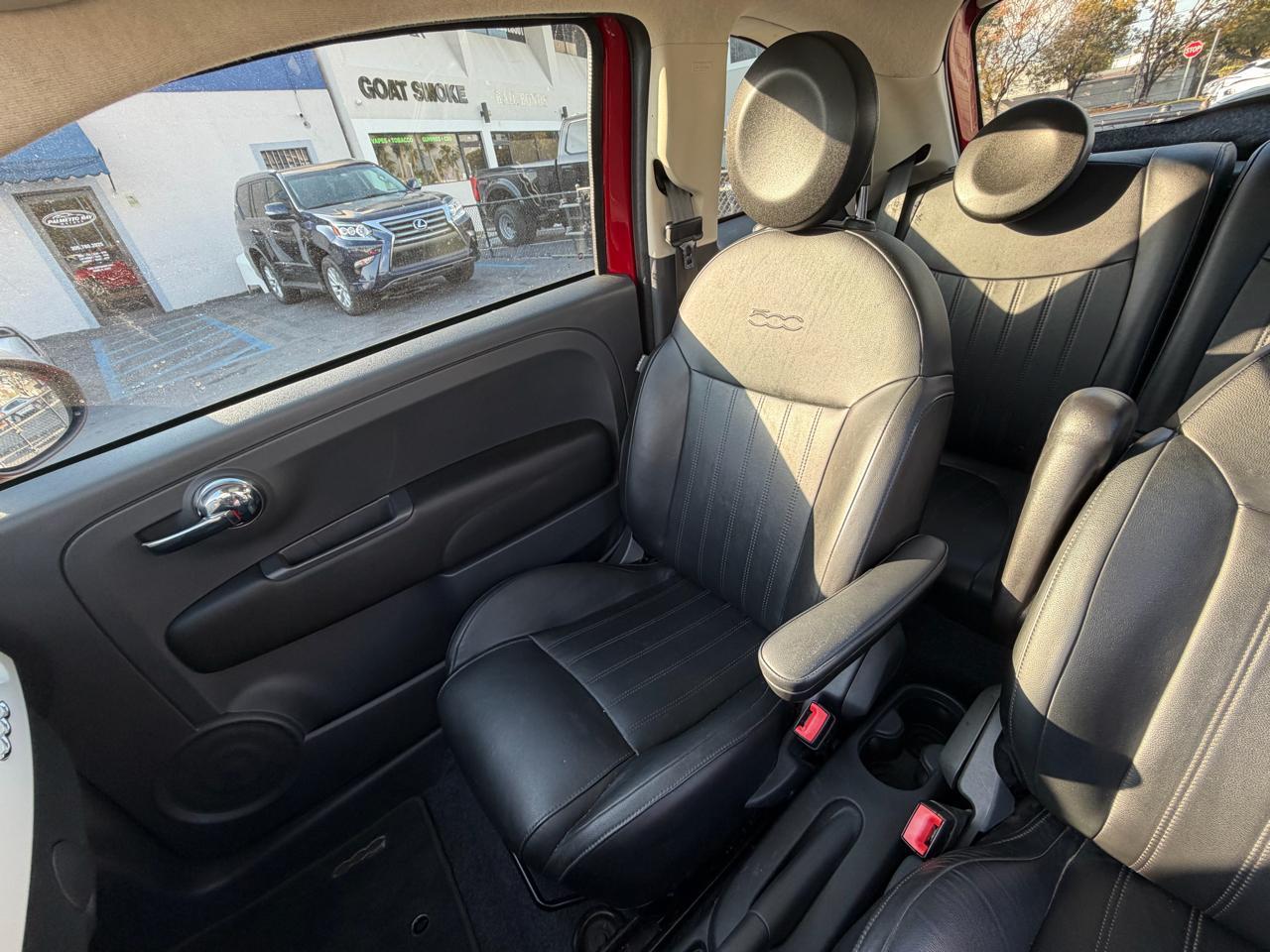 Fiat 500 Lounge Hatchback - Thumbnail 17