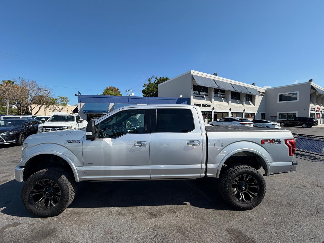 Ford F-150 Platinum - Thumbnail 13