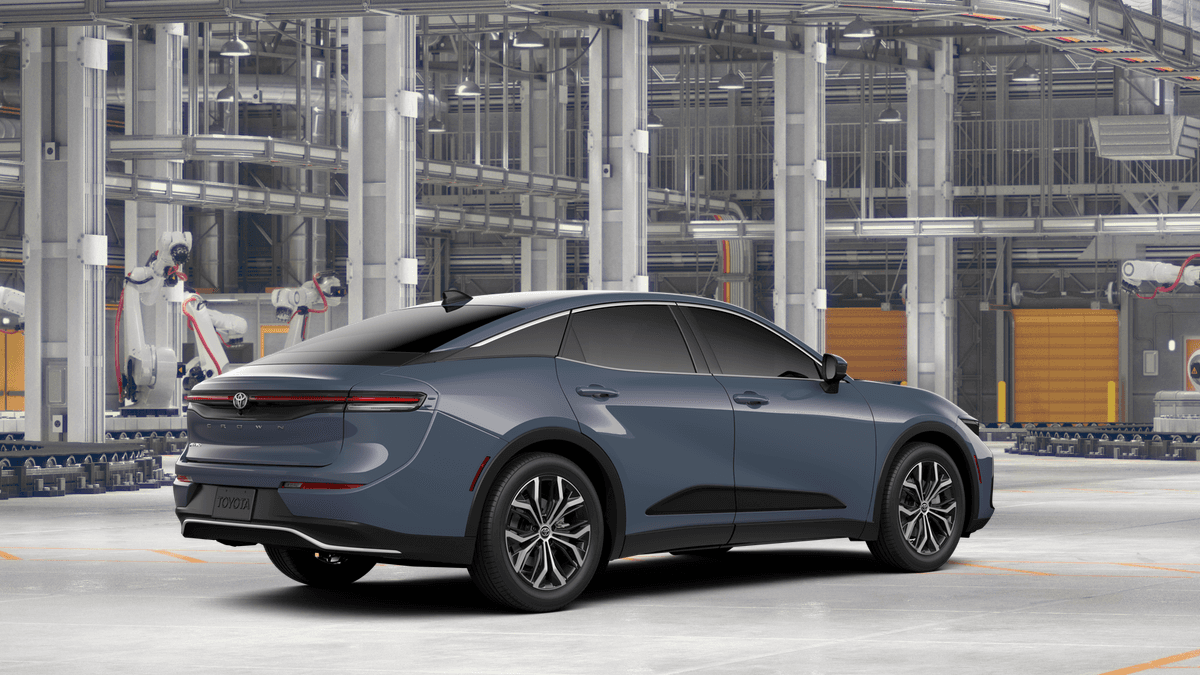 Toyota Crown Xle Awd - Thumbnail 10