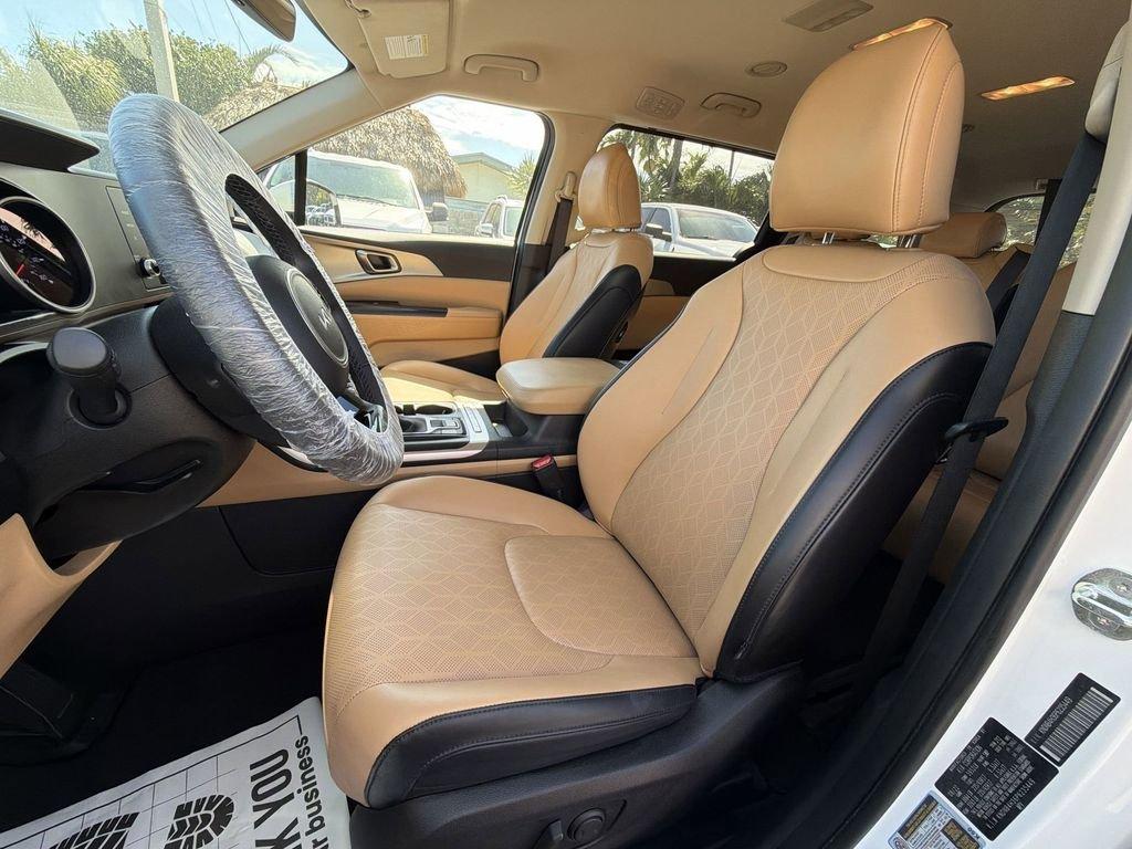 Kia Carnival Lx Fwd - Thumbnail 20