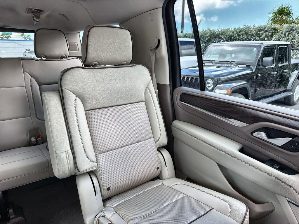 Gmc Yukon Xl Denali 4Wd - Thumbnail 15