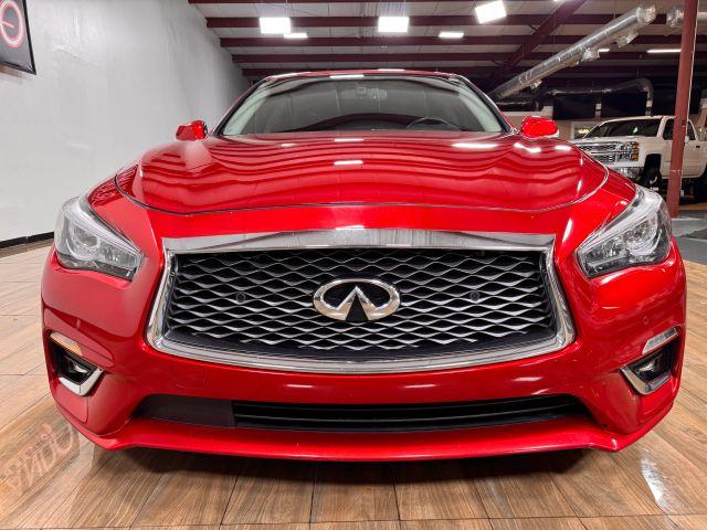 INFINITI Q50 - Thumbnail 2