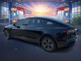 Tesla Model 3 - Thumbnail 10