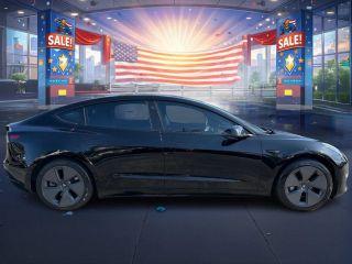 Tesla Model 3 - Thumbnail 13