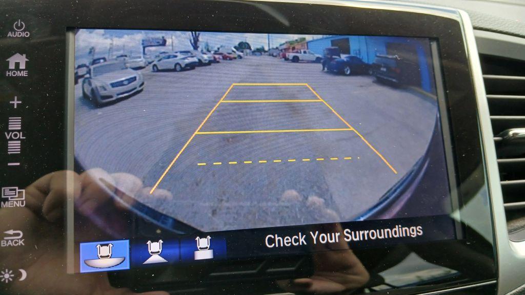 Honda Ridgeline - Thumbnail 5