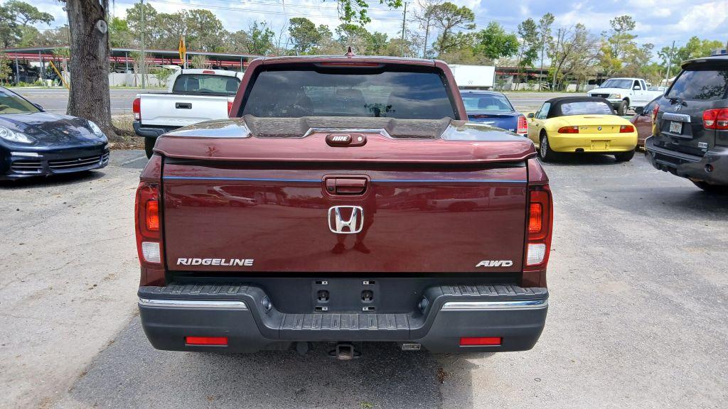 Honda Ridgeline - Thumbnail 9