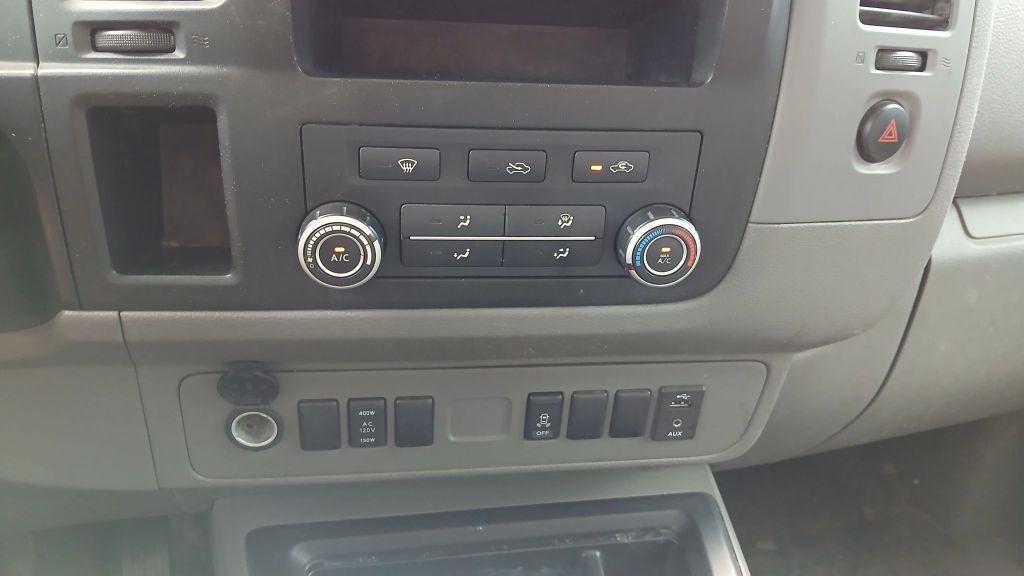 Nissan Nv2500 Hd Cargo - Thumbnail 3