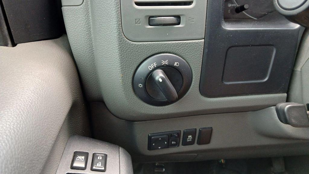 Nissan Nv2500 Hd Cargo - Thumbnail 4